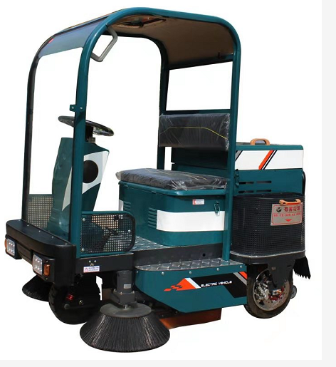 LCS1500-BFB 半封閉三刷掃地機